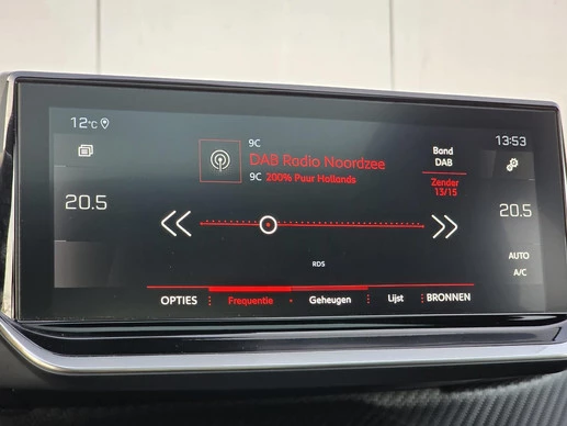 Peugeot 208 - Afbeelding 23 van 30