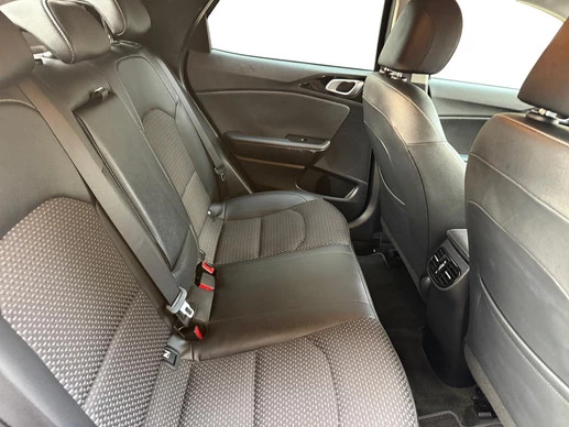 Kia XCeed - Afbeelding 20 van 27