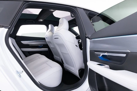 XPENG P7 - Afbeelding 8 van 30