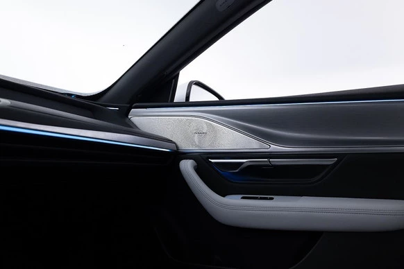 XPENG P7 - Afbeelding 25 van 30