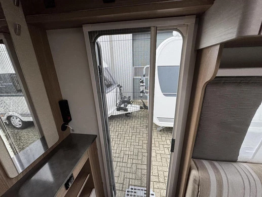 Bürstner PREMIO S-LINE 460 - Afbeelding 24 van 25