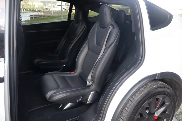 Tesla Model X - Afbeelding 14 van 27