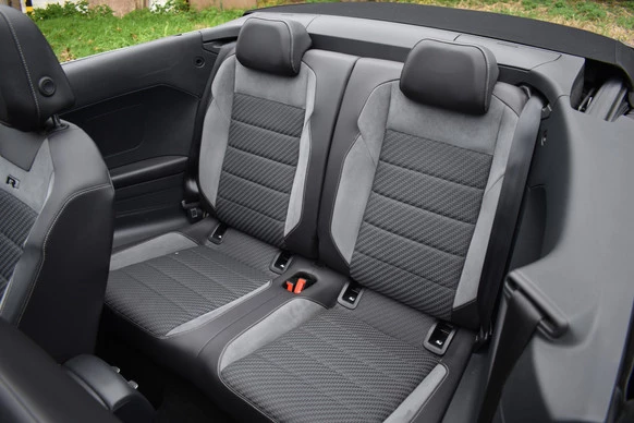 Volkswagen T-Roc - Afbeelding 20 van 30