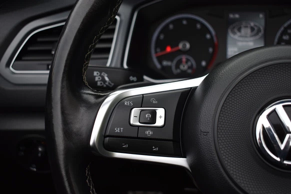 Volkswagen T-Roc - Afbeelding 26 van 30