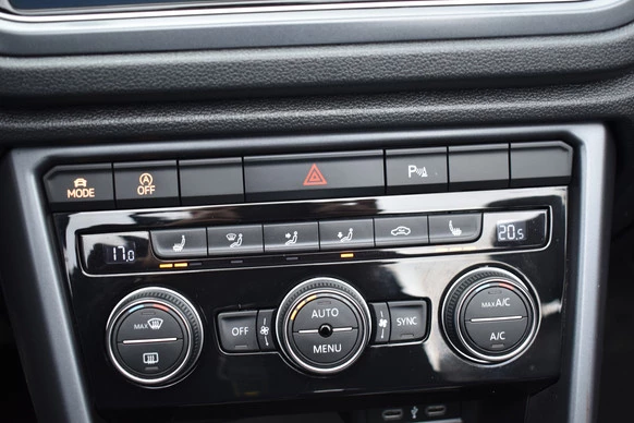 Volkswagen T-Roc - Afbeelding 29 van 30