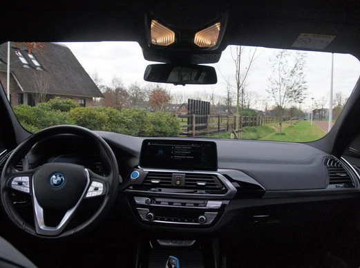BMW iX3 - Afbeelding 18 van 30