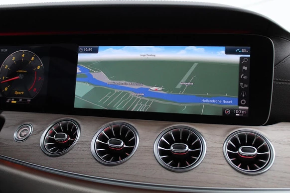 Mercedes-Benz E-Klasse - Afbeelding 16 van 30