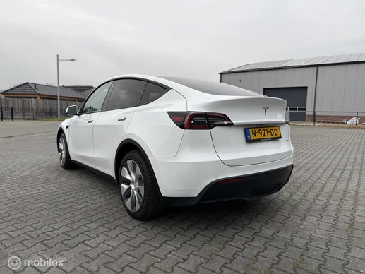 Tesla Model Y - Afbeelding 4 van 19