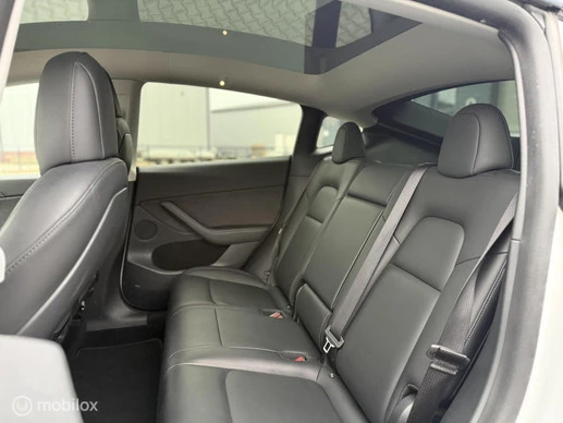 Tesla Model Y - Afbeelding 12 van 19