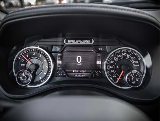 Dodge Ram 1500 - Afbeelding 8 van 17