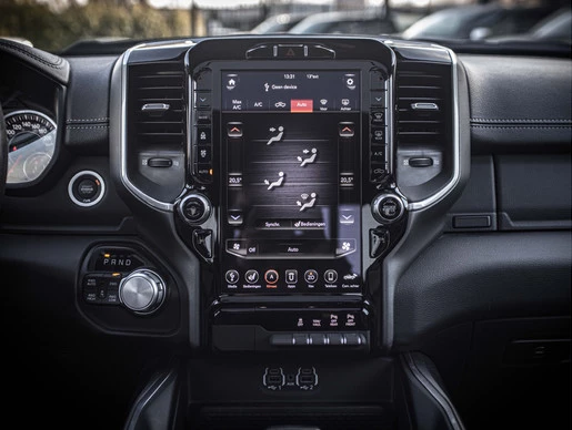 Dodge Ram 1500 - Afbeelding 11 van 17