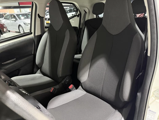 Toyota Aygo - Afbeelding 3 van 25