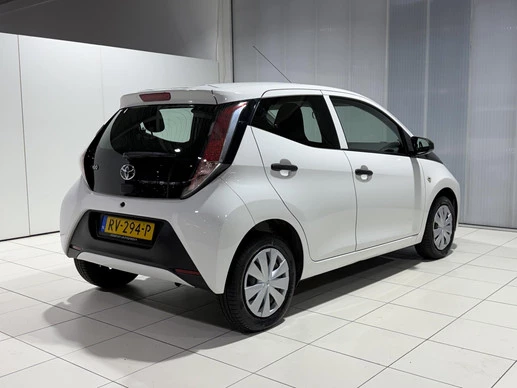 Toyota Aygo - Afbeelding 23 van 25
