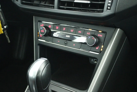 Volkswagen Polo - Afbeelding 24 van 30