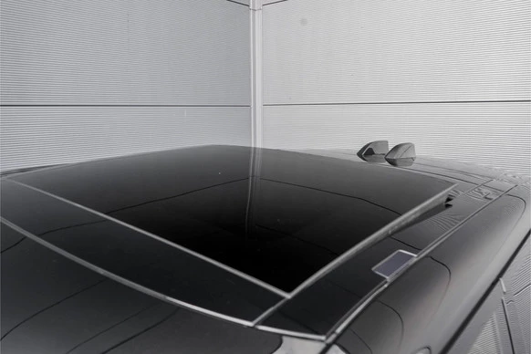 Land Rover Range Rover Sport - Afbeelding 17 van 30