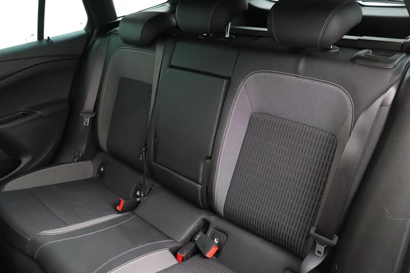 Opel Astra - Afbeelding 12 van 30