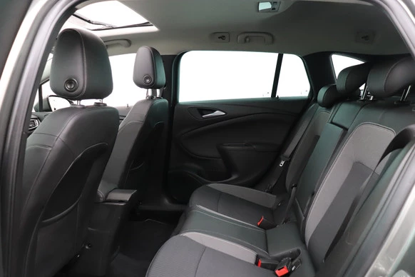 Opel Astra - Afbeelding 13 van 30