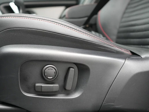 Land Rover Discovery Sport - Afbeelding 10 van 30