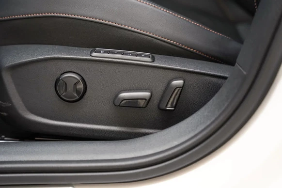 CUPRA Leon Sportstourer - Afbeelding 10 van 30