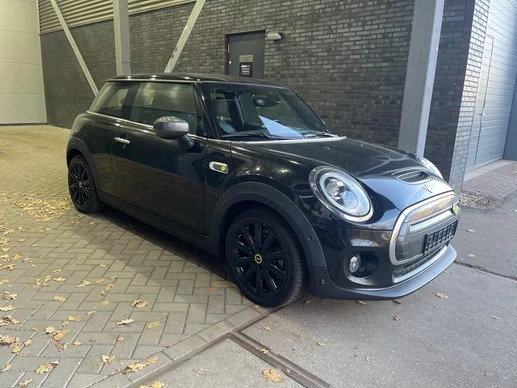 MINI Electric - Afbeelding 1 van 5