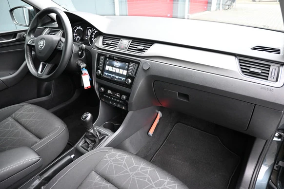 Škoda Rapid - Afbeelding 13 van 30