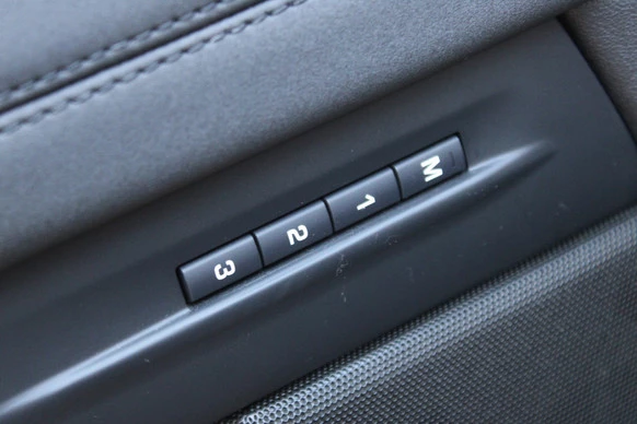 Land Rover Range Rover Evoque - Afbeelding 28 van 30