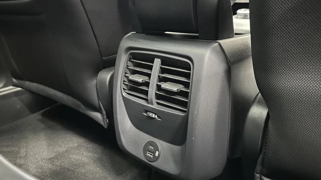 Ford Mustang Mach-E - Afbeelding 21 van 30