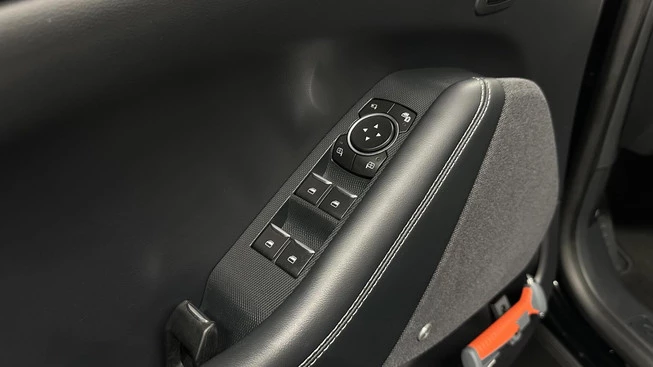 Ford Mustang Mach-E - Afbeelding 28 van 30