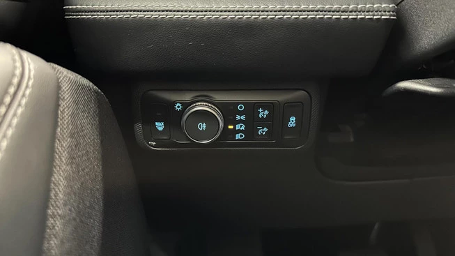 Ford Mustang Mach-E - Afbeelding 29 van 30