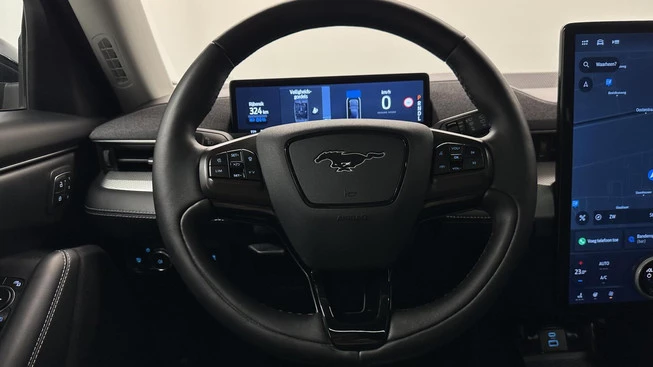 Ford Mustang Mach-E - Afbeelding 30 van 30