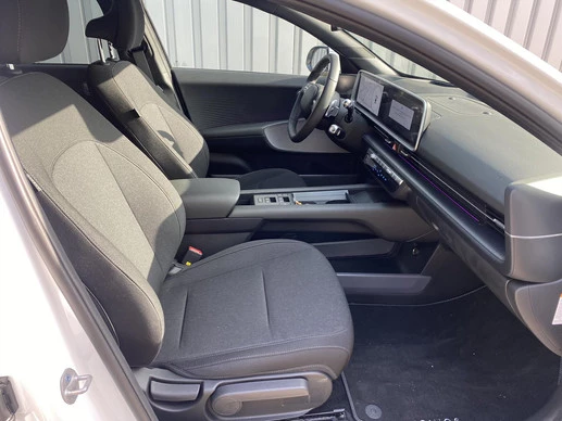 Hyundai IONIQ 6 - Afbeelding 17 van 30
