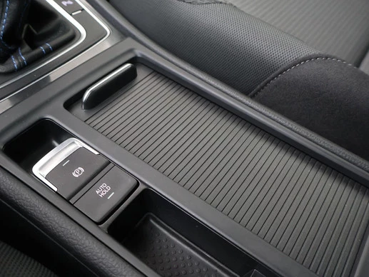 Volkswagen e-Golf - Afbeelding 25 van 30