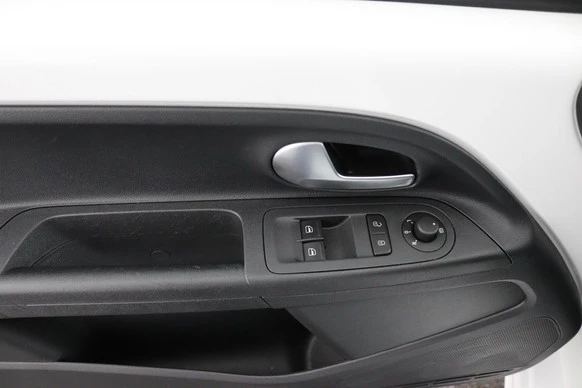 Volkswagen up! - Afbeelding 26 van 30