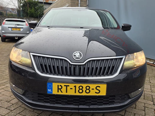 Škoda Rapid - Afbeelding 6 van 30