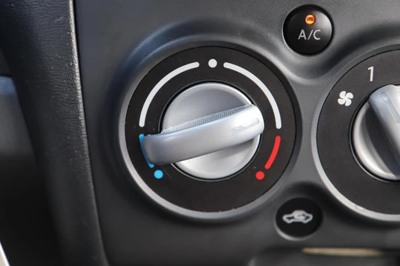 Suzuki Alto - Afbeelding 22 van 30