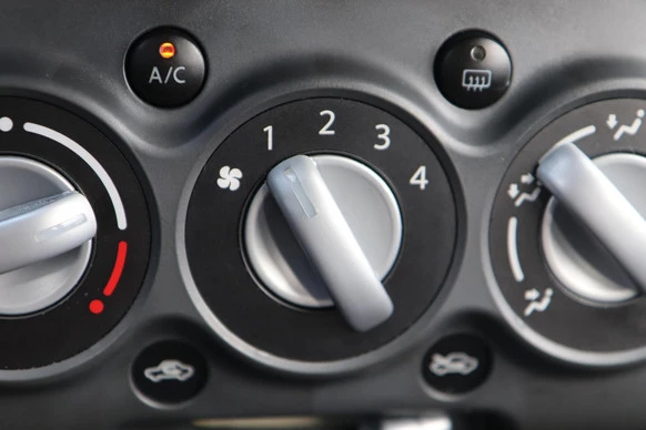 Suzuki Alto - Afbeelding 23 van 30