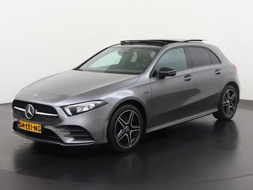 Mercedes-Benz A-Klasse - Afbeelding 1 van 30