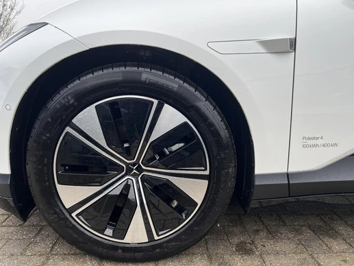 Polestar 4 - Afbeelding 7 van 22