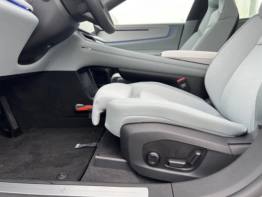 Polestar 4 - Afbeelding 11 van 22