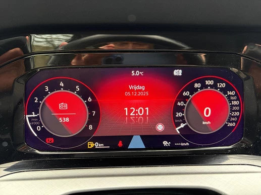 Volkswagen Golf - Afbeelding 14 van 29