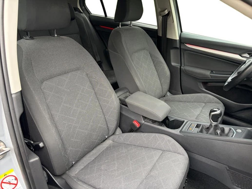 Volkswagen Golf - Afbeelding 21 van 29