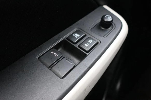 Suzuki Swift - Afbeelding 12 van 24