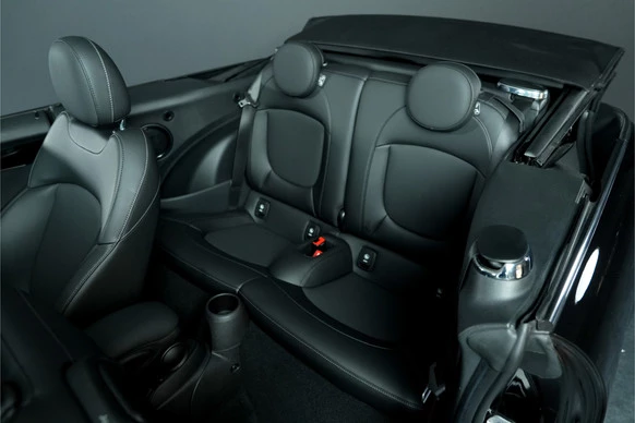 MINI Cooper Cabrio - Afbeelding 7 van 30