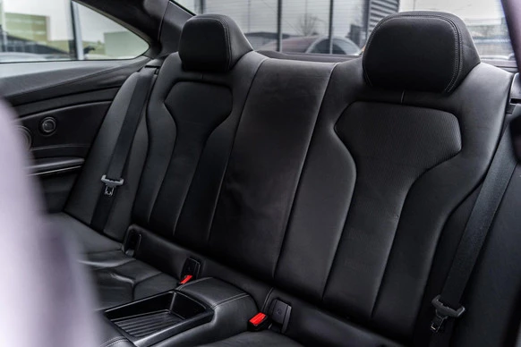 BMW M4 - Afbeelding 14 van 30