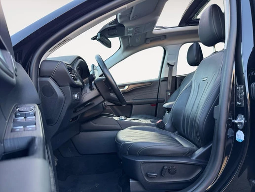 Ford Kuga - Afbeelding 10 van 30