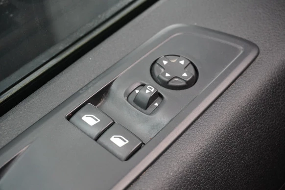 Opel Vivaro - Afbeelding 18 van 21