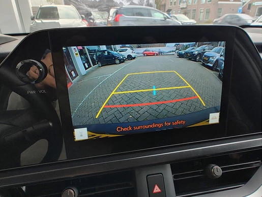 Lexus UX - Afbeelding 16 van 30