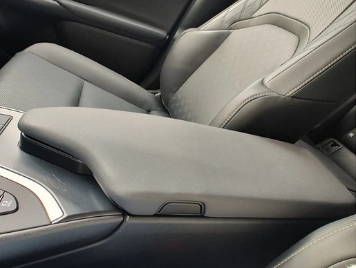 Lexus UX - Afbeelding 23 van 30