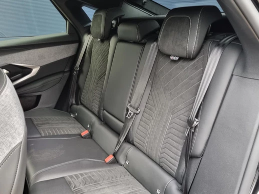 Peugeot e-3008 - Afbeelding 11 van 30