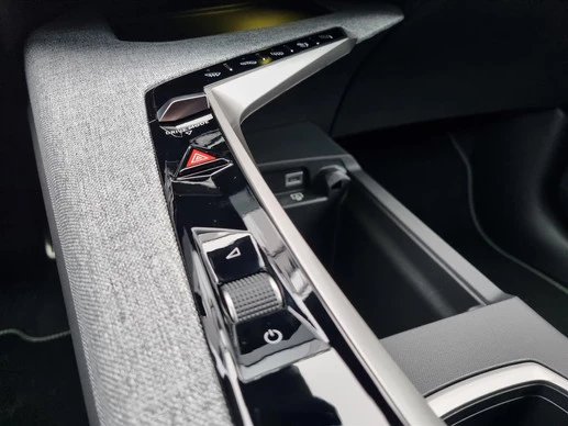 Peugeot e-3008 - Afbeelding 27 van 30